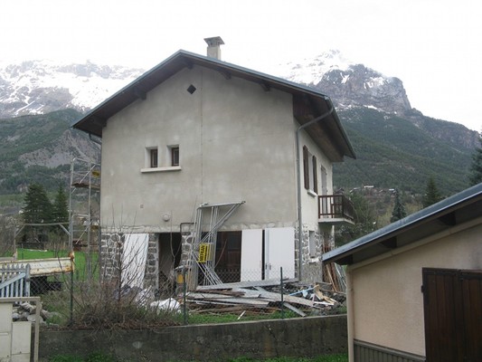 maison avant intervention d'isolation extérieur