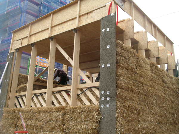 Construction Ossature Bois et Bottes de paille, un évenement à Grenoble