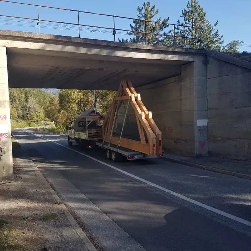 Transport de la ferme en mélèze