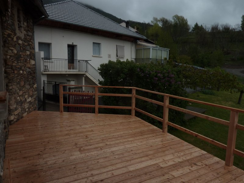 Terrasse en mélèze