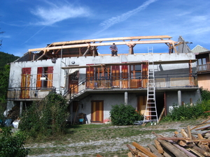 Eco2scop, toiture paille à Chateauroux les Alpes (05)